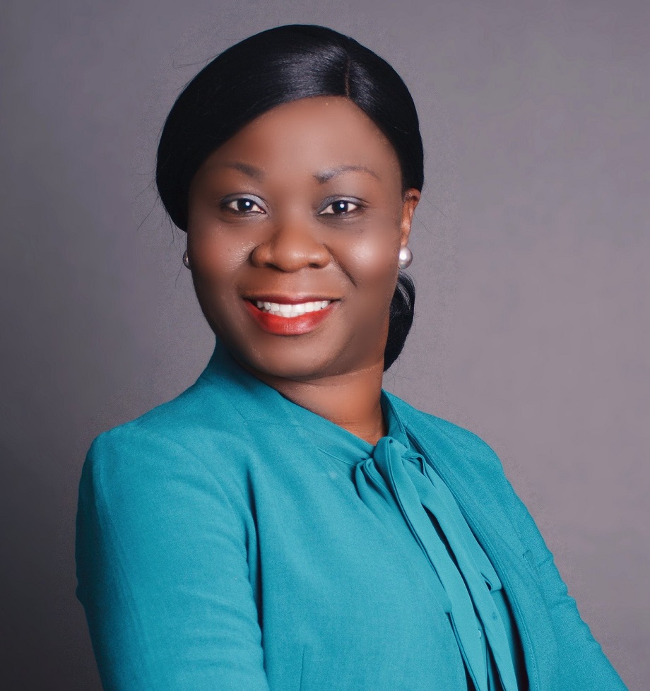 Ejibola Adetokunbo-Taiwo is founder of de Sedulous Women Leaders, a national network of women who support and empower Black, racialized and immigrant women-owned businesses.