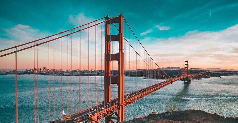 For small businesses, the complications of exporting over our southern border can feel overwhelming. This webinar will help you overcome the challenges.